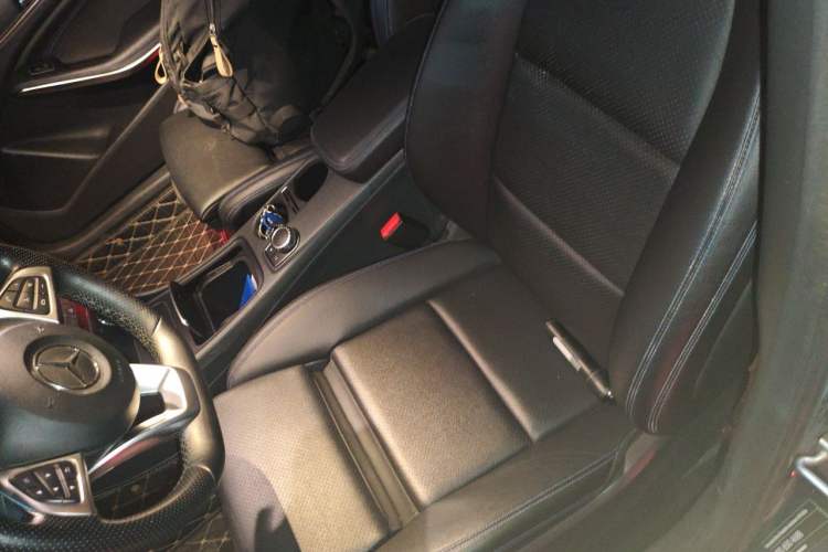 Used Mercedes-Benz GLA 2019 GLA 200 Dynamic Edition Left Front Seat