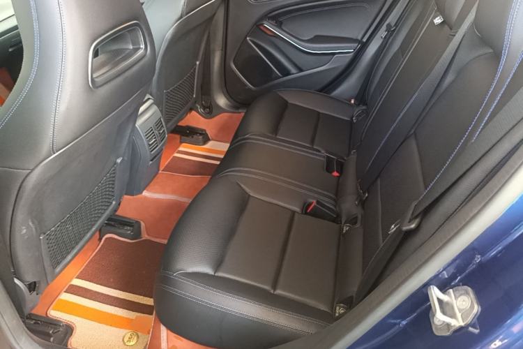 Used Mercedes-Benz GLA 2019 GLA 200 Dynamic Edition Left Rear Seat