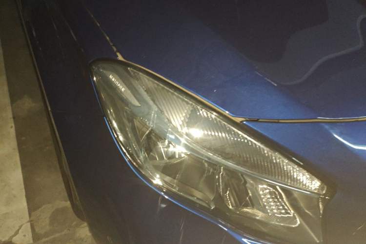 Used Mercedes-Benz GLA 2019 GLA 200 Dynamic Edition Right Front Headlight