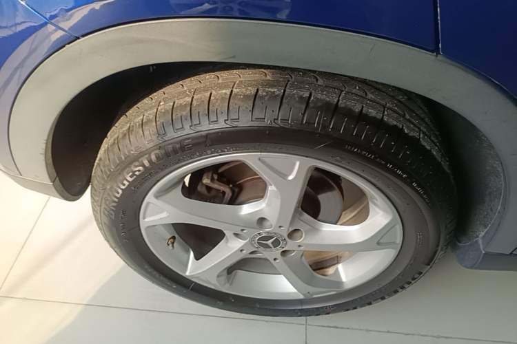 Used Mercedes-Benz GLA 2019 GLA 200 Dynamic Edition Right Rear Wheel Hub