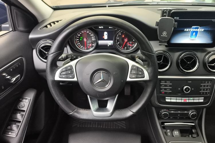 Used Mercedes-Benz GLA 2019 GLA 200 Dynamic Edition Steering Wheel