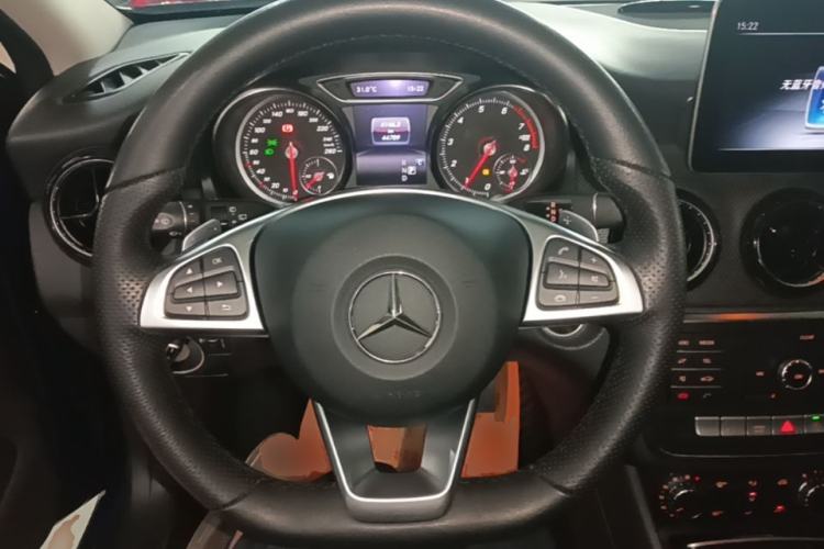 Used Mercedes-Benz GLA 2019 GLA 200 Dynamic Edition Steering Wheel