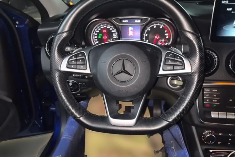 Used Mercedes-Benz GLA 2019 GLA 200 Dynamic Edition Steering Wheel