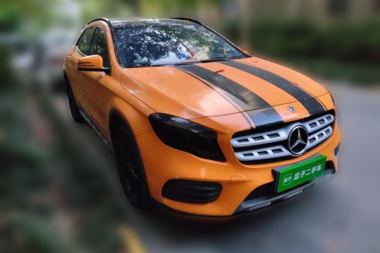 Used Mercedes-Benz GLA 2019 GLA 200 Fashion Model Front Right 45 Deg