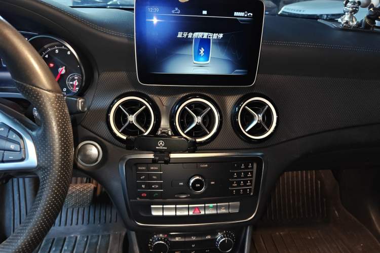 Used Mercedes-Benz GLA 2019 GLA 200 Fashion Model Audio And AC Panel