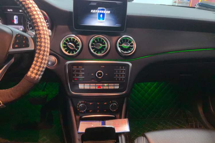 Used Mercedes-Benz GLA 2019 GLA 200 Fashion Model Audio And AC Panel