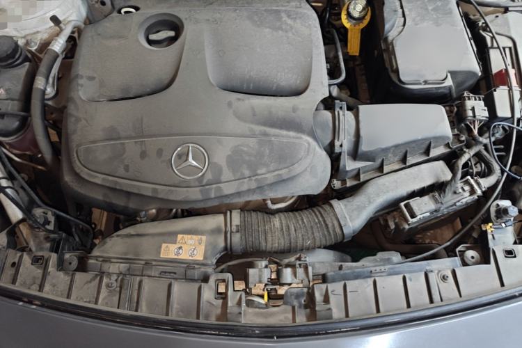 Used Mercedes-Benz GLA 2019 GLA 200 Fashion Model Engine Bay