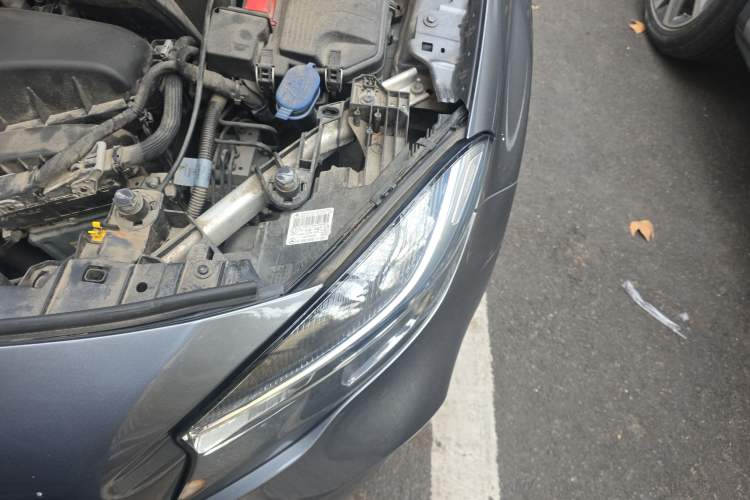 Used Mercedes-Benz GLA 2019 GLA 200 Dynamic Edition Engine Bay Left