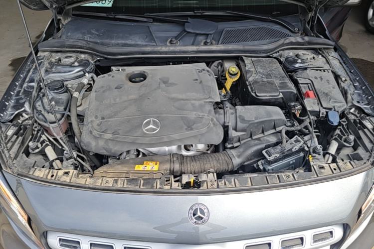 Used Mercedes-Benz GLA 2019 GLA 200 Fashion Model Engine Bay