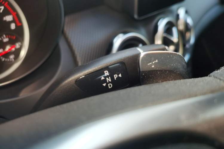 Used Mercedes-Benz GLA 2019 GLA 200 Dynamic Edition Gear Lever