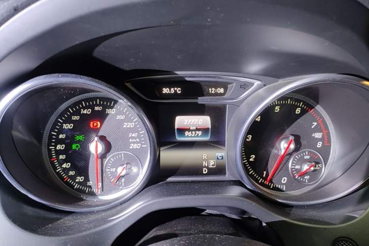 Used Mercedes-Benz GLA 2019 GLA 200 Fashion Model Instrument Cluster