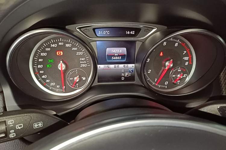 Used Mercedes-Benz GLA 2019 GLA 200 Fashion Model Instrument Cluster