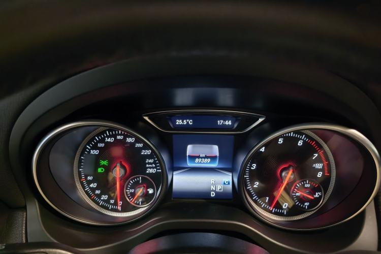 Used Mercedes-Benz GLA 2019 GLA 200 Fashion Model Instrument Cluster