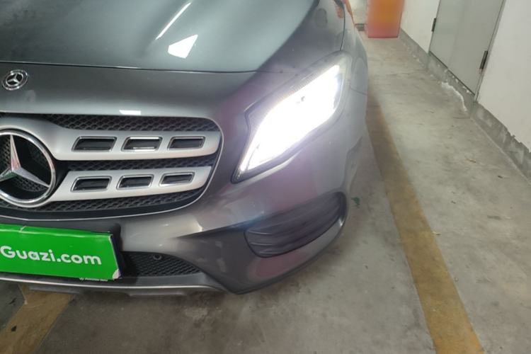 Used Mercedes-Benz GLA 2019 GLA 200 Fashion Model Left Front Headlight