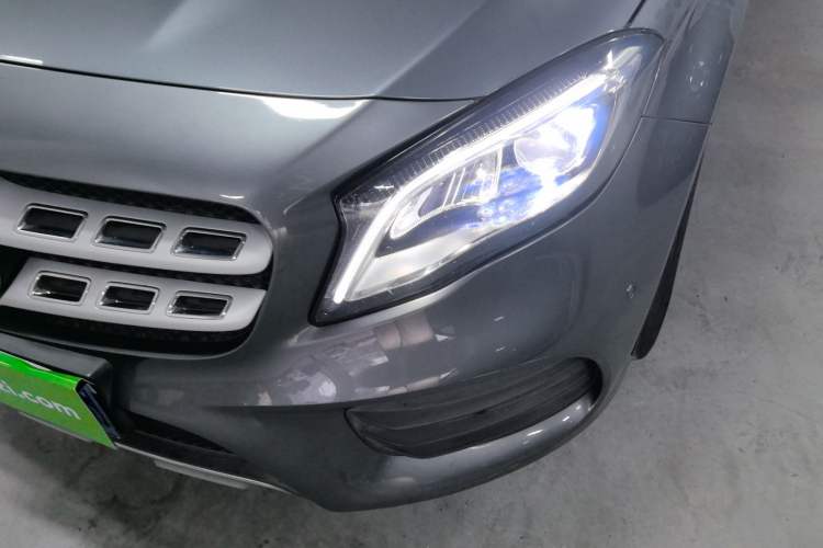 Used Mercedes-Benz GLA 2019 GLA 200 Fashion Model Left Front Headlight