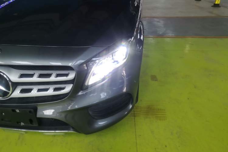 Used Mercedes-Benz GLA 2019 GLA 200 Fashion Model Left Front Headlight