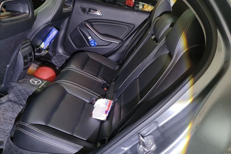 Used Mercedes-Benz GLA 2019 GLA 200 Fashion Model Left Rear Seat