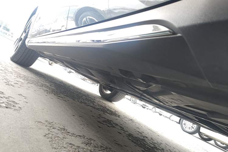 Used Mercedes-Benz GLA 2019 GLA 200 Fashion Model Left Side Sill