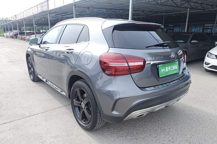 Used Mercedes-Benz GLA 2019 GLA 200 Fashion Model Rear Left 45 Deg