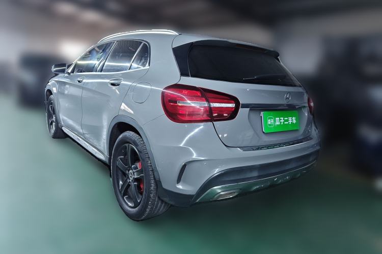 Used Mercedes-Benz GLA 2019 GLA 200 Fashion Model Rear Left 45 Deg