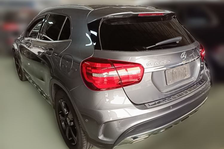 Used Mercedes-Benz GLA 2019 GLA 200 Fashion Model Rear Left 45 Deg