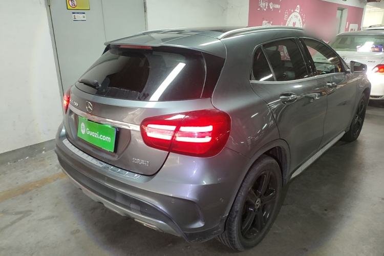 Used Mercedes-Benz GLA 2019 GLA 200 Fashion Model Rear Right 45 Deg