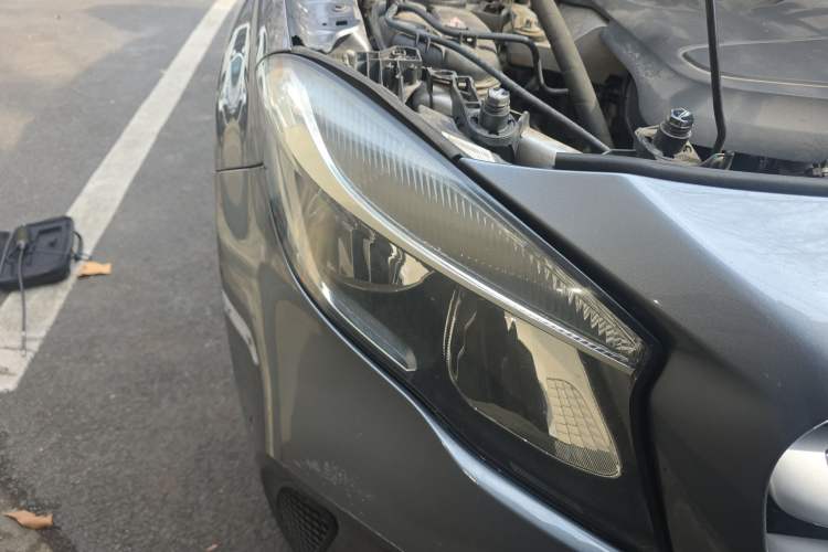 Used Mercedes-Benz GLA 2019 GLA 200 Dynamic Edition Right Front Headlight