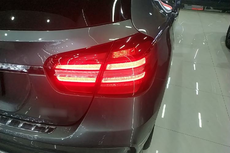 Used Mercedes-Benz GLA 2019 GLA 200 Fashion Model Right Rear Taillight