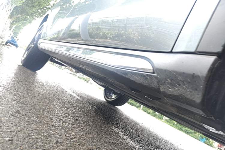 Used Mercedes-Benz GLA 2019 GLA 200 Fashion Model Right Side Sill
