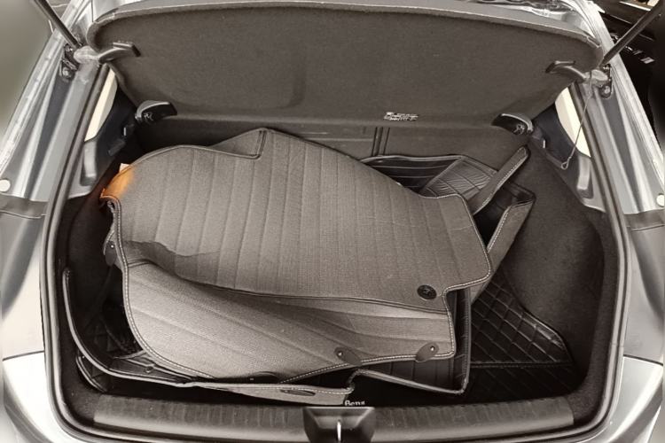 Used Mercedes-Benz GLA 2019 GLA 200 Fashion Model Trunk