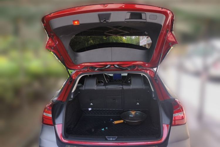 Used Mercedes-Benz GLA 2019 GLA 200 Fashion Model Trunk