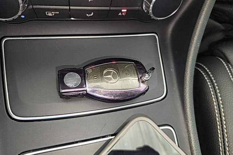 Used Mercedes-Benz GLA 2019 GLA 200 Fashion Model Vehicle Key