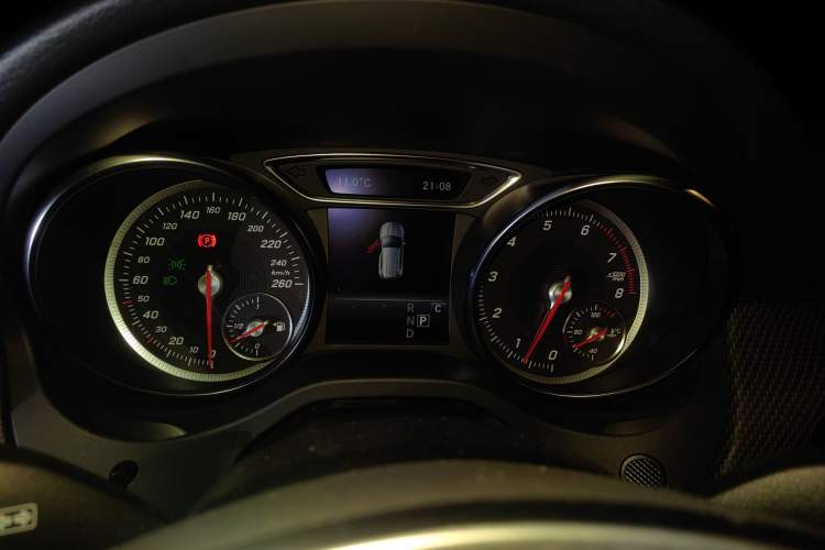 Used Mercedes-Benz GLA 2019 GLA 200 Dynamic Edition Instrument Cluster