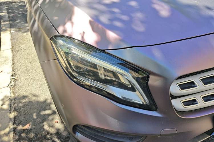 Used Mercedes-Benz GLA 2019 GLA 200 Fashion Model Right Front Headlight