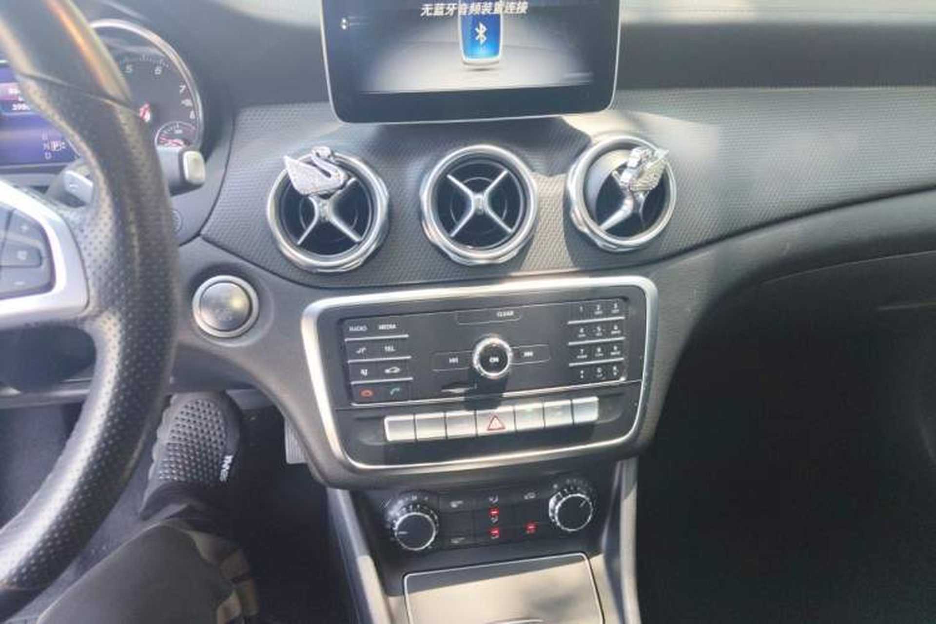 Used Mercedes-Benz GLA 2019 GLA 200 Fashion Model Audio And AC Panel