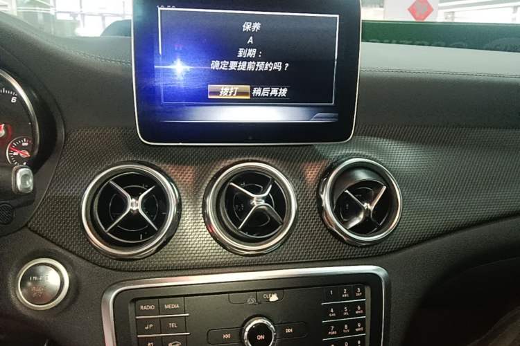 Used Mercedes-Benz GLA 2019 GLA 200 Fashion Model Audio And AC Panel