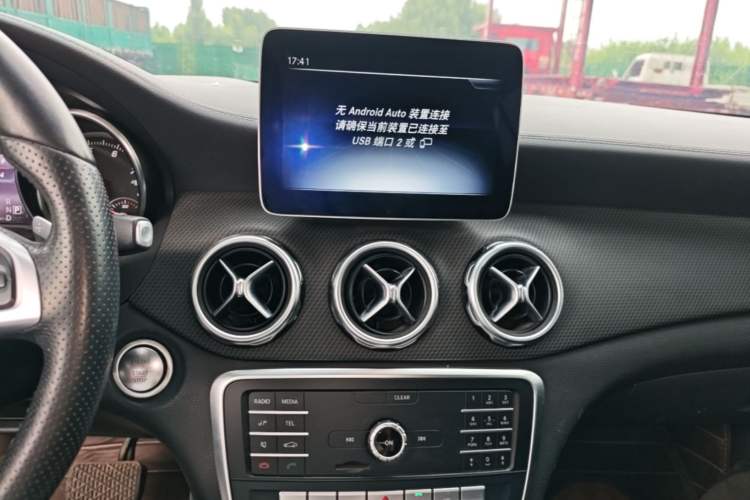 Used Mercedes-Benz GLA 2019 GLA 200 Fashion Model Audio And AC Panel