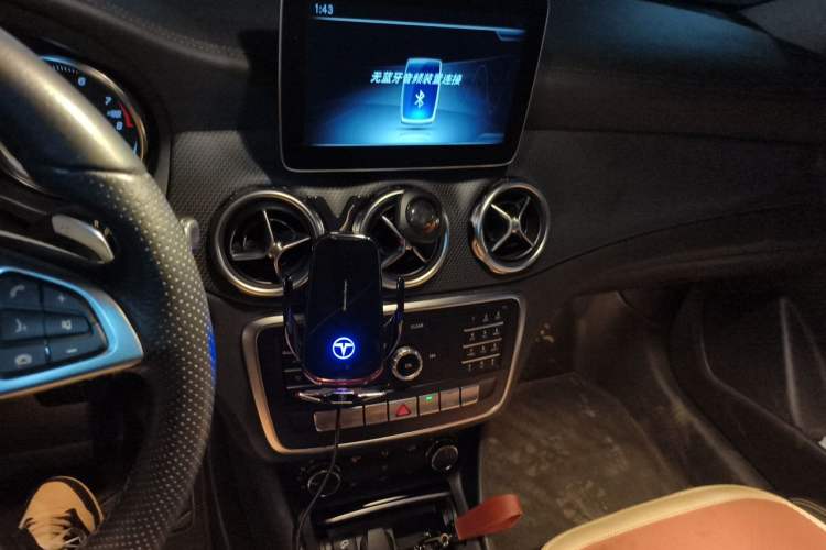 Used Mercedes-Benz GLA 2019 GLA 200 Fashion Model Audio And AC Panel