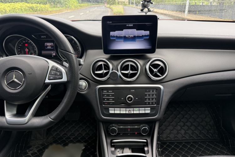 Used Mercedes-Benz GLA 2019 GLA 200 Fashion Model Audio And AC Panel