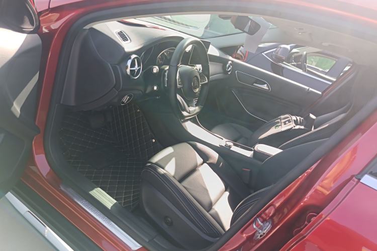 Used Mercedes-Benz GLA 2019 GLA 200 Fashion Model Driver Seat