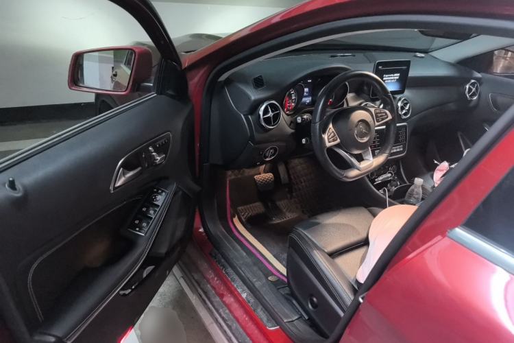 Used Mercedes-Benz GLA 2019 GLA 200 Fashion Model Driver Seat