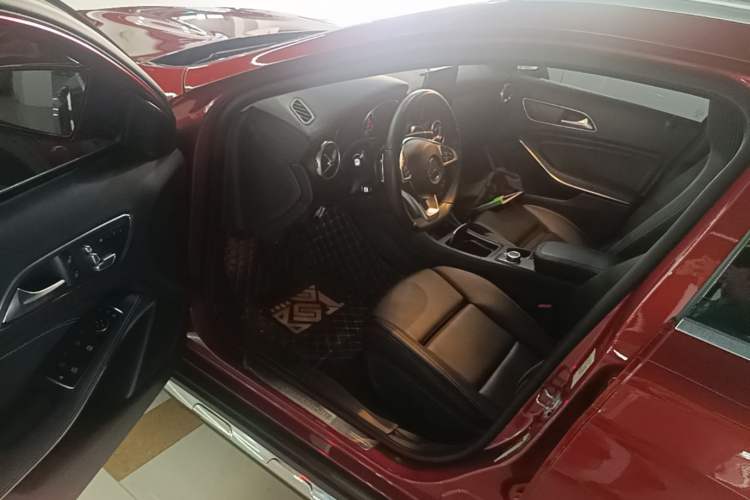 Used Mercedes-Benz GLA 2019 GLA 200 Fashion Model Driver Seat