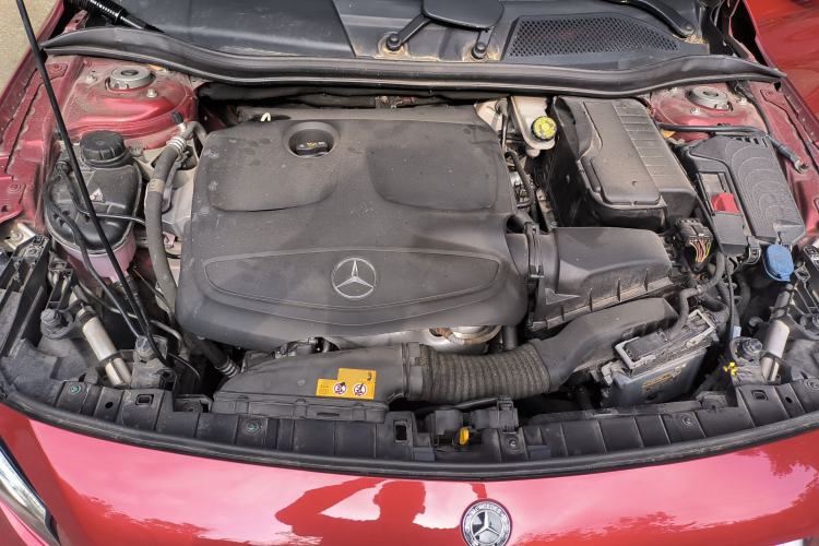 Used Mercedes-Benz GLA 2019 GLA 200 Fashion Model Engine Bay