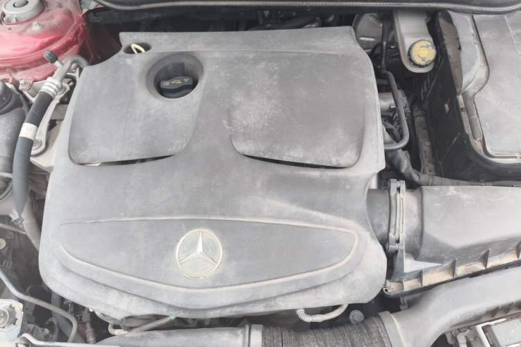 Used Mercedes-Benz GLA 2019 GLA 200 Fashion Model Engine Bay