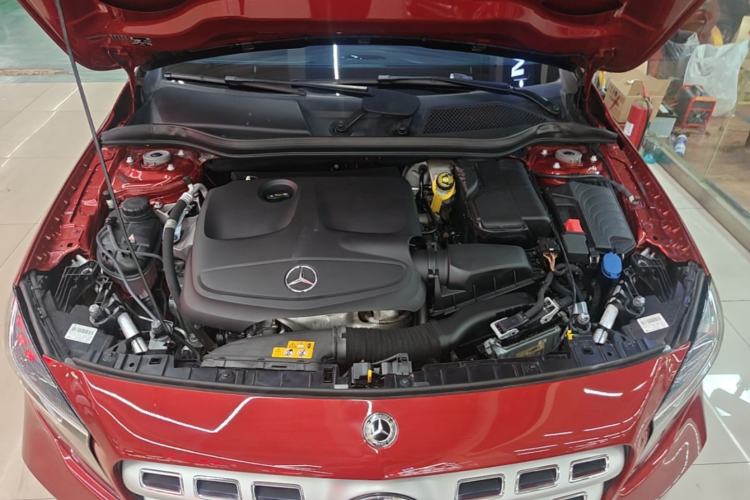 Used Mercedes-Benz GLA 2019 GLA 200 Dynamic Edition Engine Bay