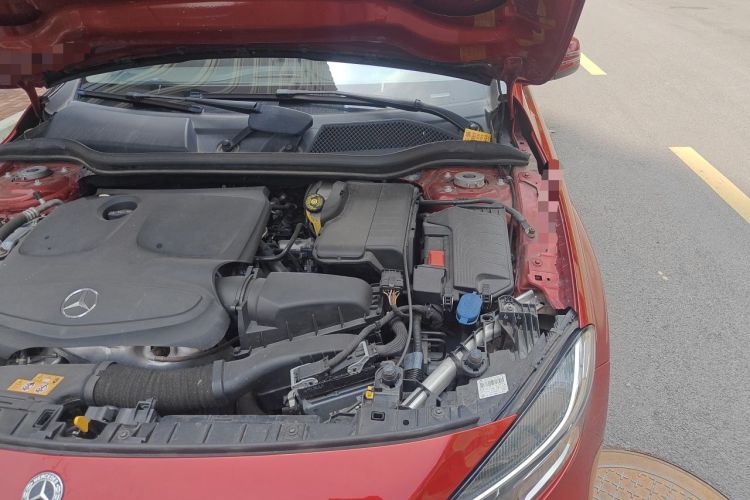 Used Mercedes-Benz GLA 2019 GLA 200 Dynamic Edition Engine Bay Left