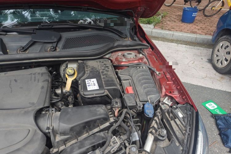 Used Mercedes-Benz GLA 2019 GLA 200 Fashion Model Engine Bay Left