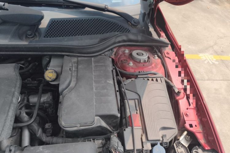 Used Mercedes-Benz GLA 2019 GLA 200 Fashion Model Engine Bay Left