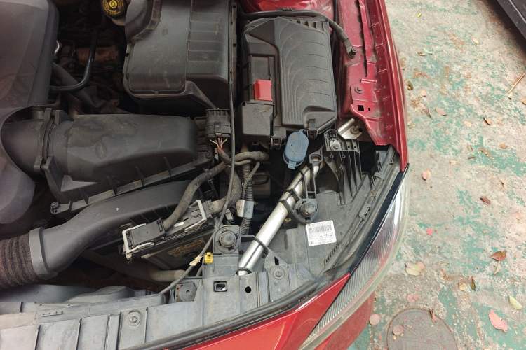 Used Mercedes-Benz GLA 2019 GLA 200 Dynamic Edition Engine Bay Left
