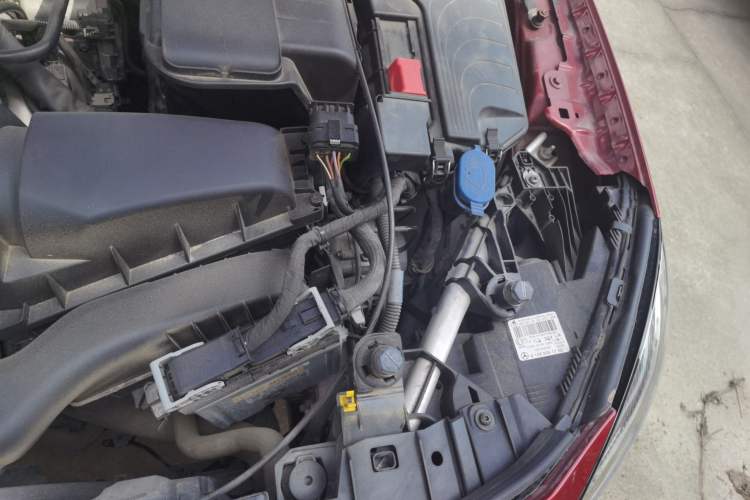 Used Mercedes-Benz GLA 2019 GLA 200 Dynamic Edition Engine Bay Left